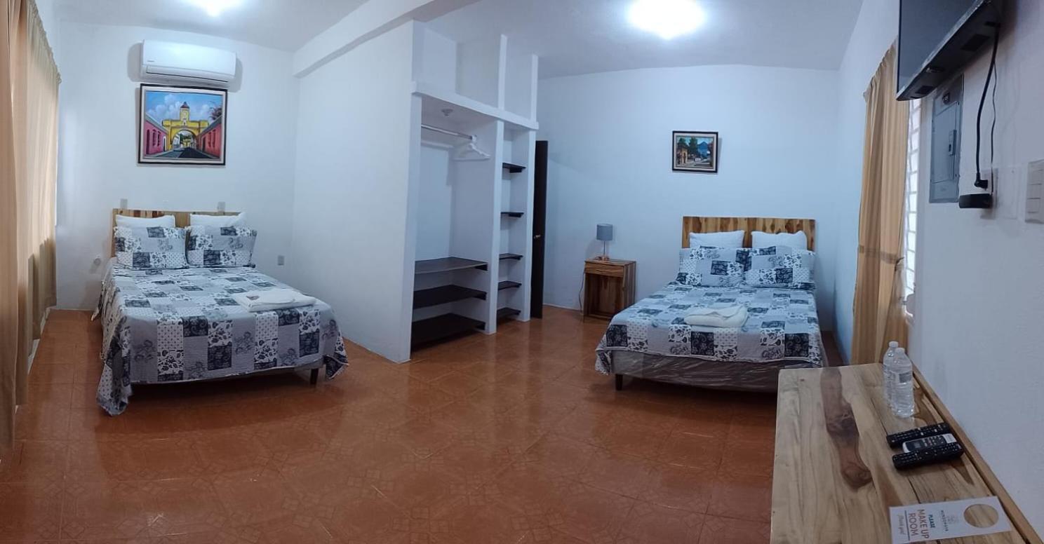 Apartamentos Mundo Maya Habitaciones Flores Esterno foto